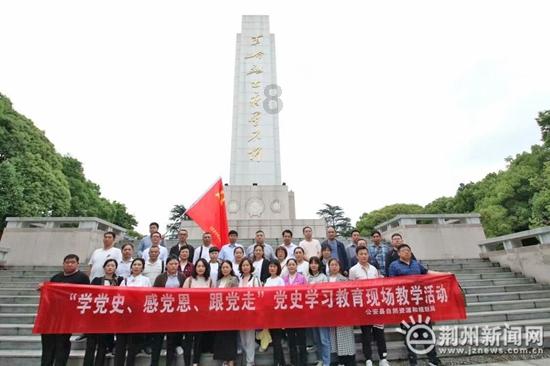 俄罗斯“滑翔怪物”，FAB-1500 M54炸弹，成为基辅“不可拦截”的弹药