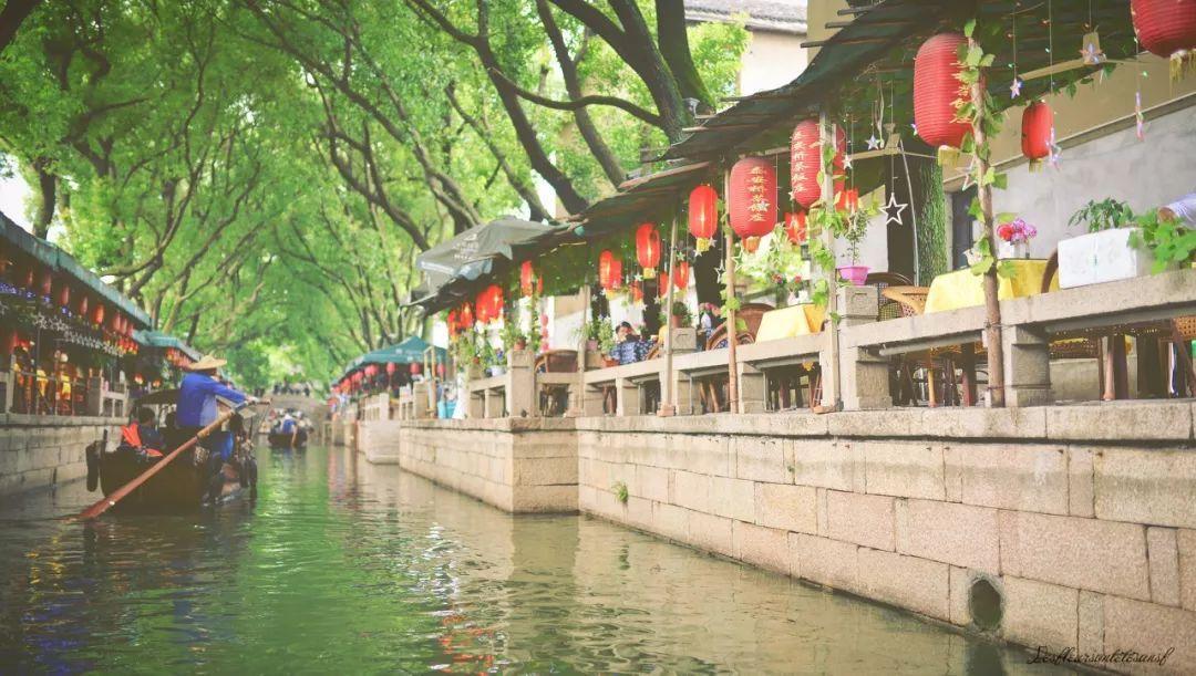 蒋介石败走台湾时,手里还剩多少军事力量?真实数量超乎你的想象
